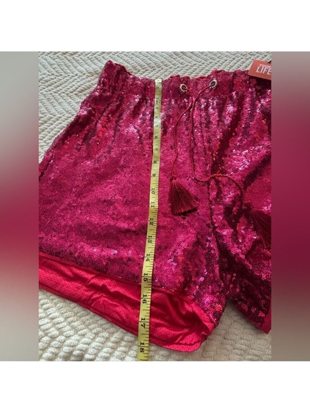 NEW- Sequined Shorts Women's XL - Picture 6 of 10